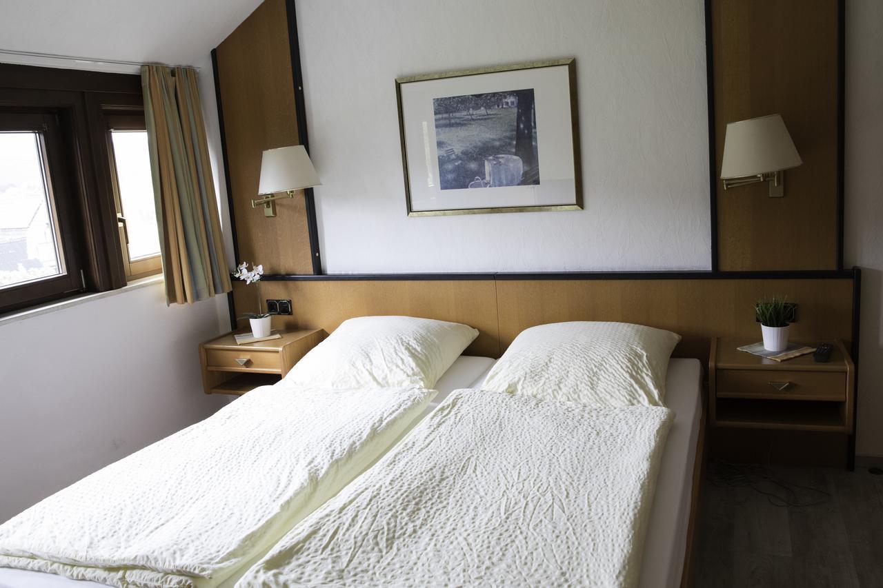 Gasthaus Zum Edertal Hotel Reddighausen Zewnętrze zdjęcie