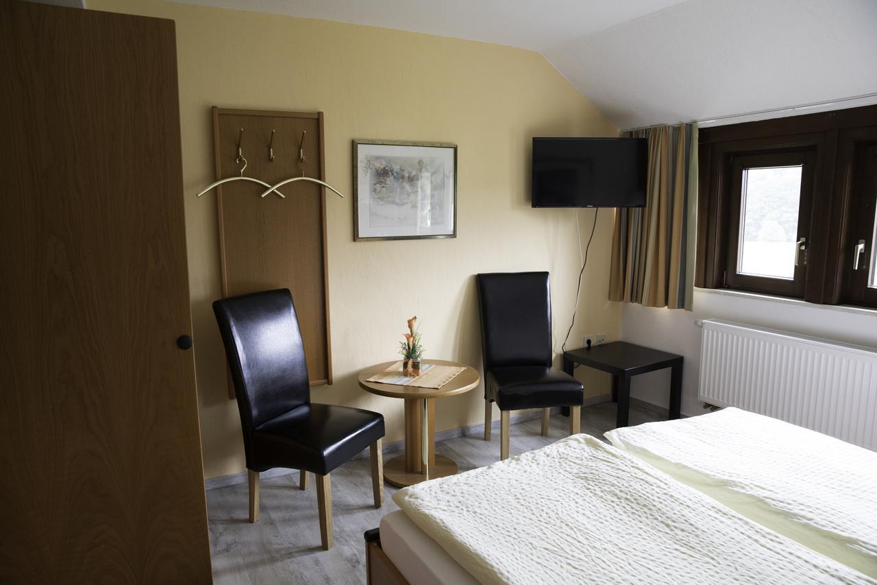 Gasthaus Zum Edertal Hotel Reddighausen Zewnętrze zdjęcie